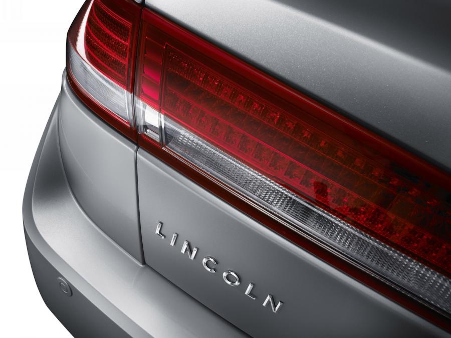  Lincoln MKZ 2010 года  (фото 198 из 211)